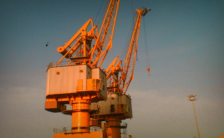 10t Electric Level Luffing Crane<br />
26m Tuticorin Port Trust